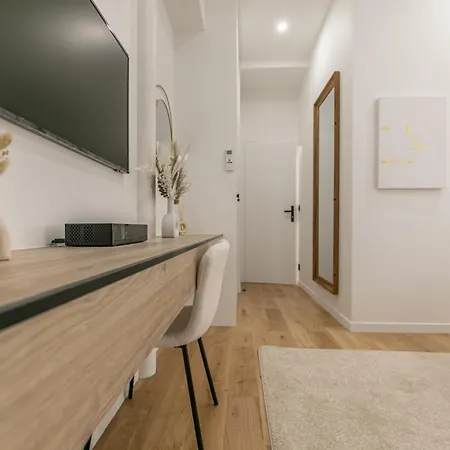Appartement Mba - Felix Faure Luxury Proche Tour Eiffel